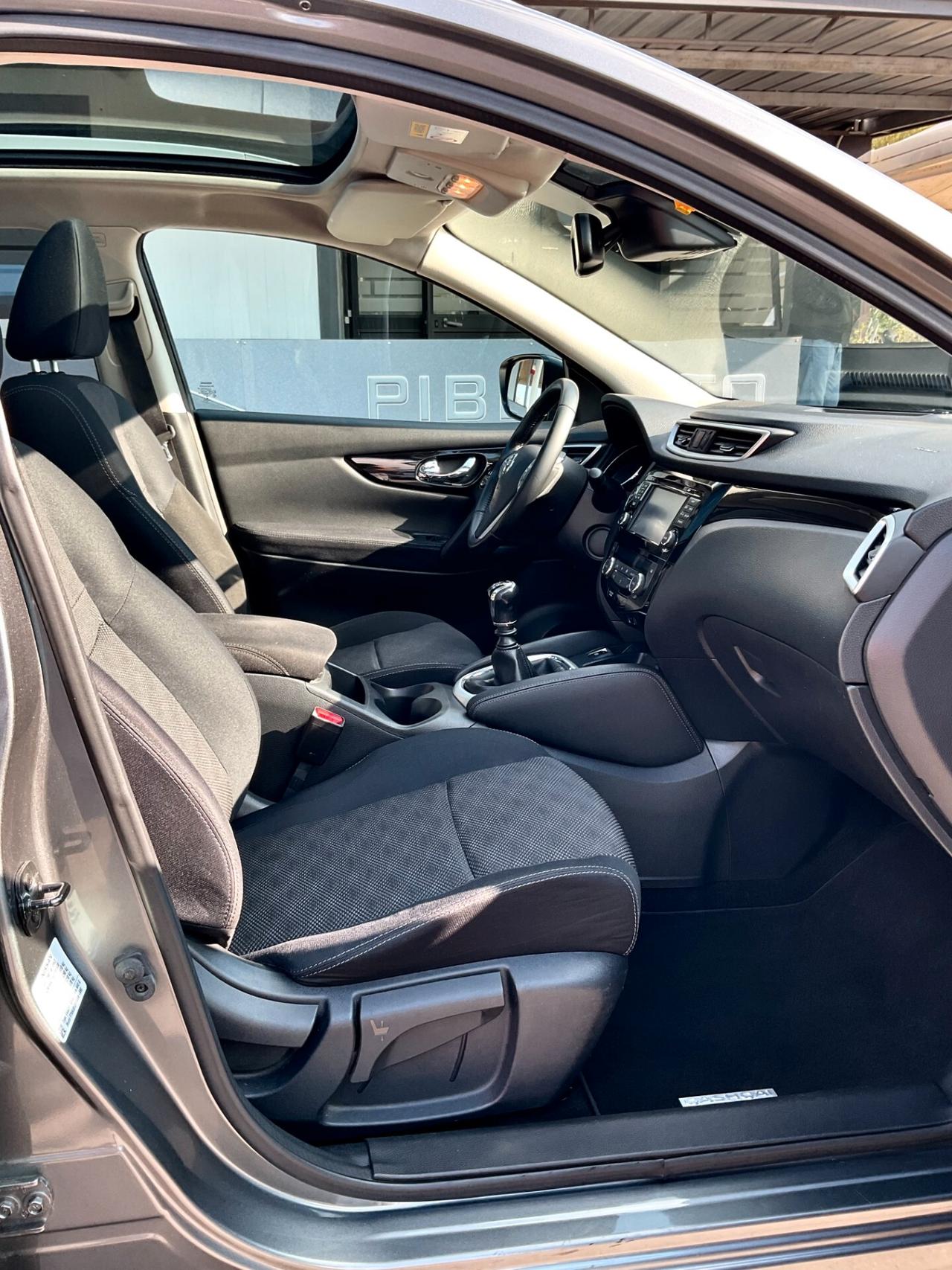 Nissan Qashqai 1.6 dCi 2WD 360