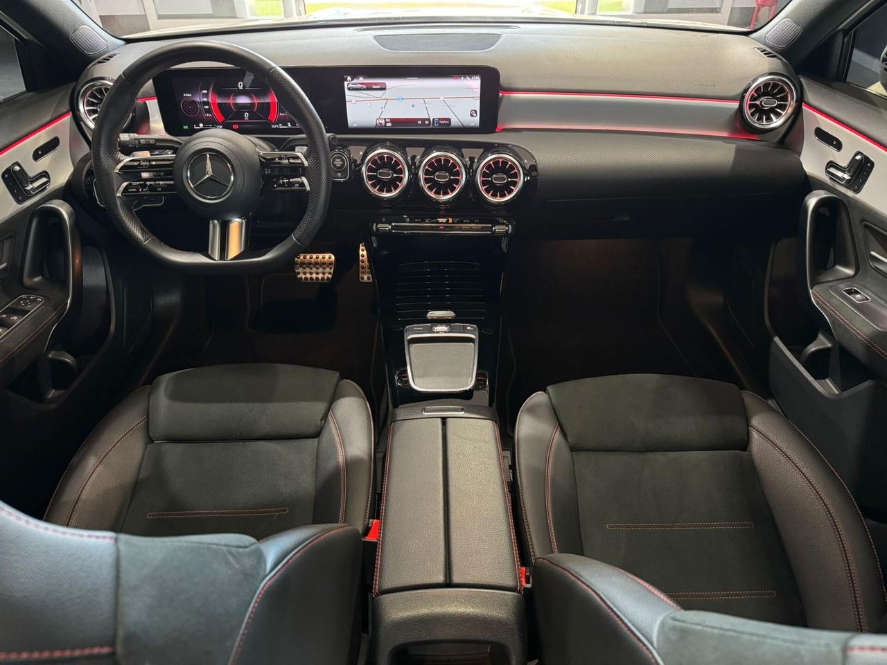 Mercedes-benz A 180 d Automatic AMG Line Premium Plus