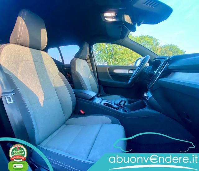 VOLVO XC40 B3 automatico Core