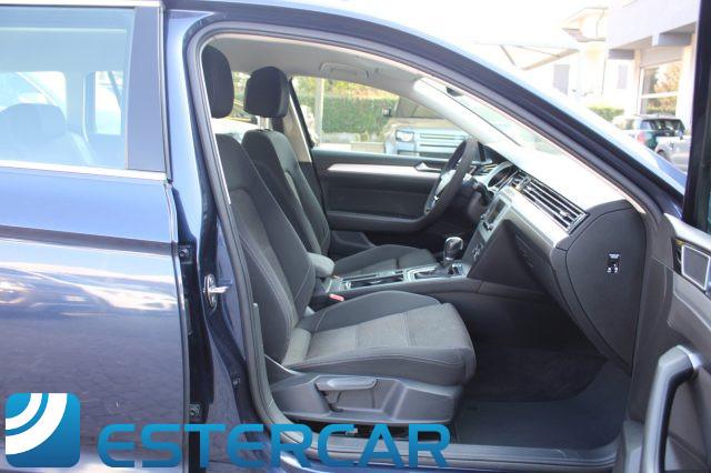 VOLKSWAGEN Passat Variant 1.6 TDI DSG Comfortline