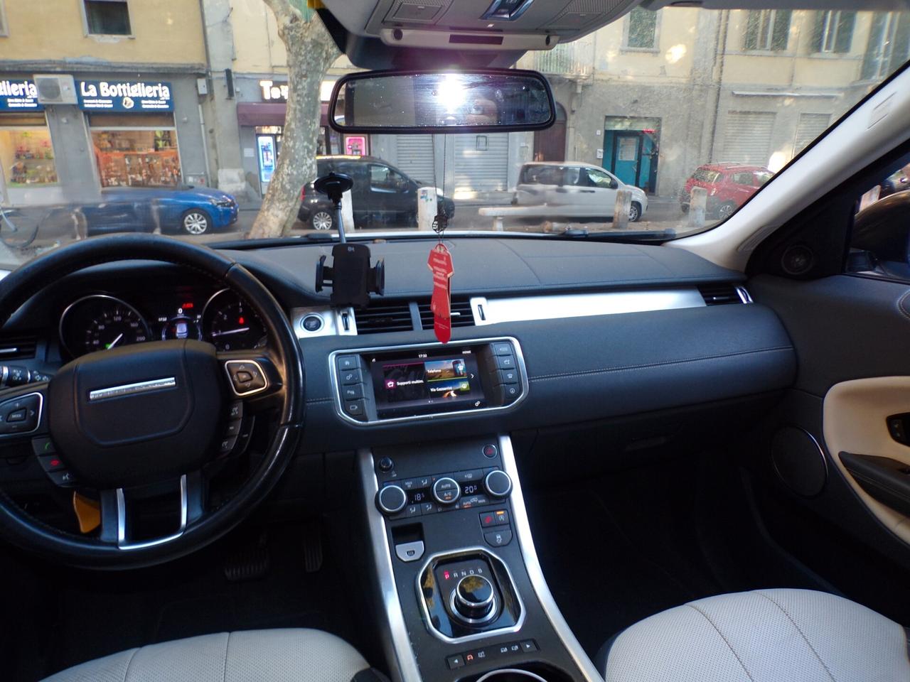 AUTO LAND ROVER RANGE ROVER EVOQUE 2.0 150CV DEL 2016 150CV PURE