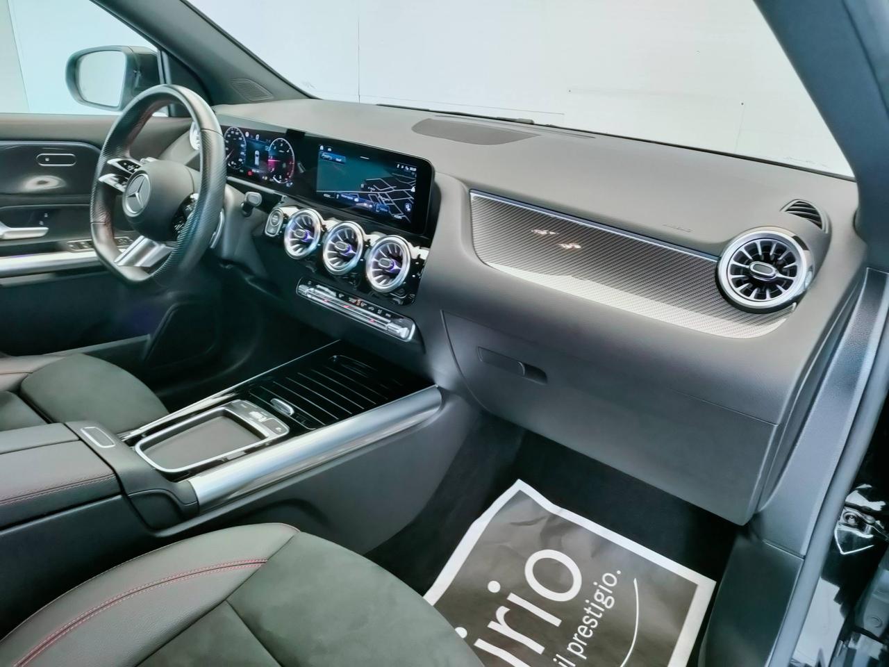 Mercedes-Benz GLA-H247 2023 - GLA 200 d AMG Line Premium auto