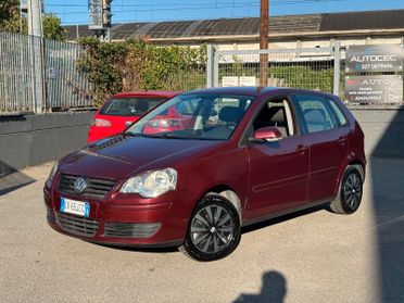 Volkswagen Polo 1.4/75CV 16V 5p. Sportline