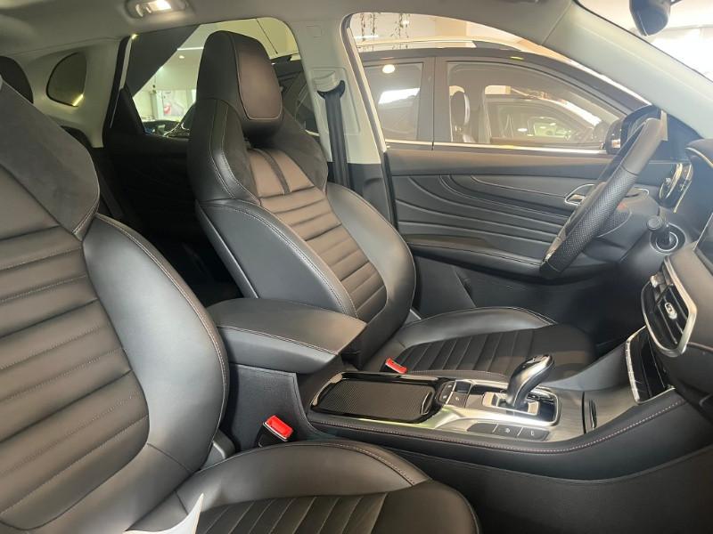 MG HS 1.5T-GDI AT Luxury