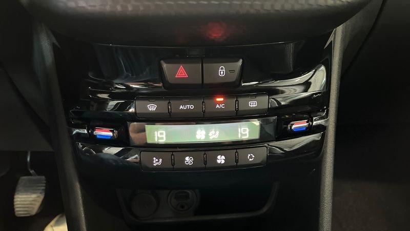Peugeot 208 5 Porte 1.2 PureTech 82cv Allure
