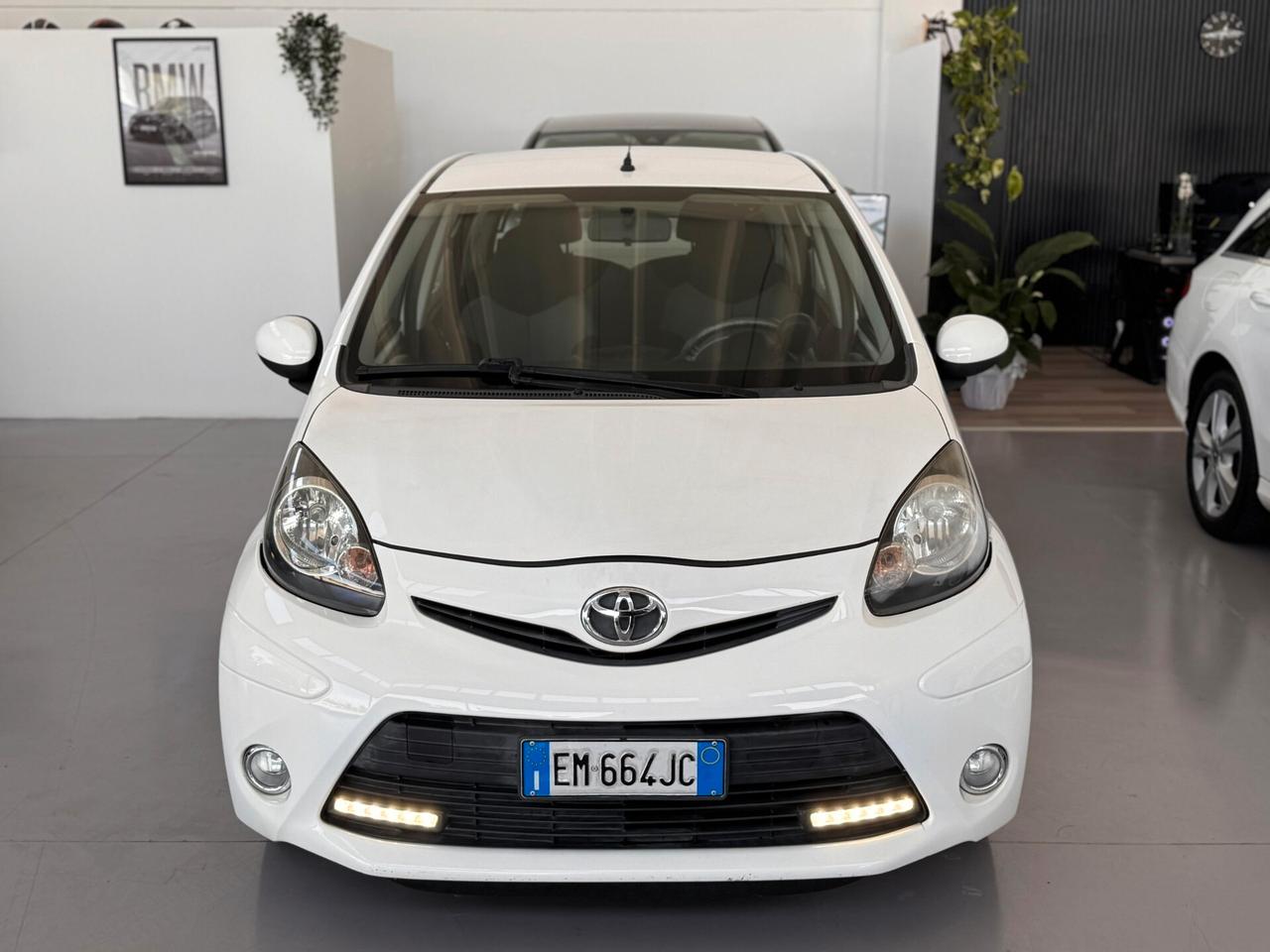 Toyota Aygo 1.0 12V VVT-i 5 porte Tobasco