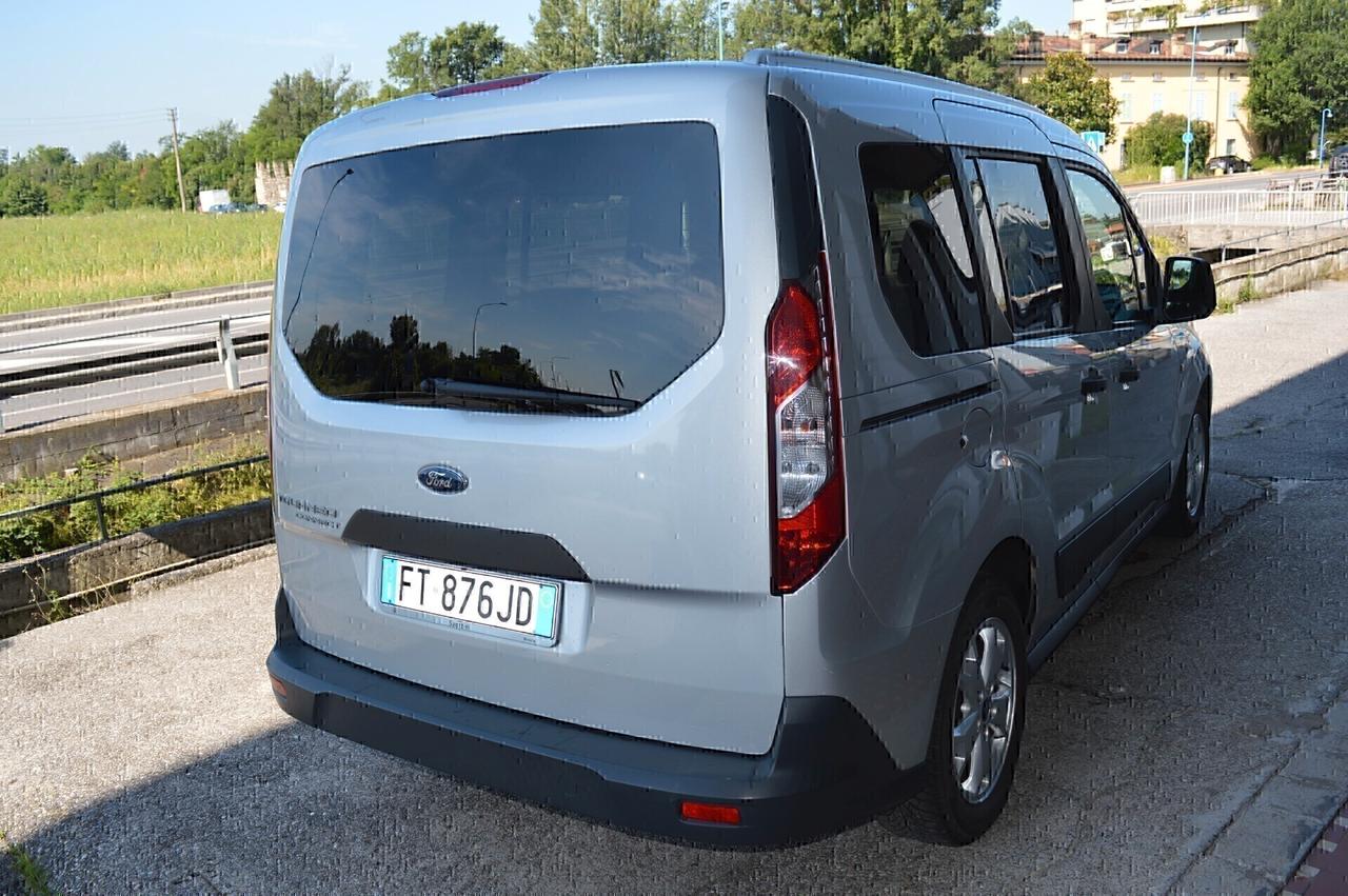 Ford Tourneo Connect 1.5 TDCi 120 CV multispazio