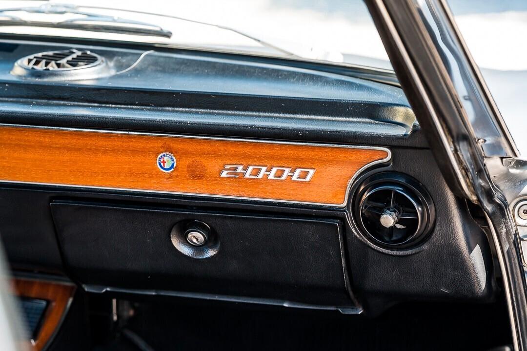 Alfa Romeo 2000 GT Veloce