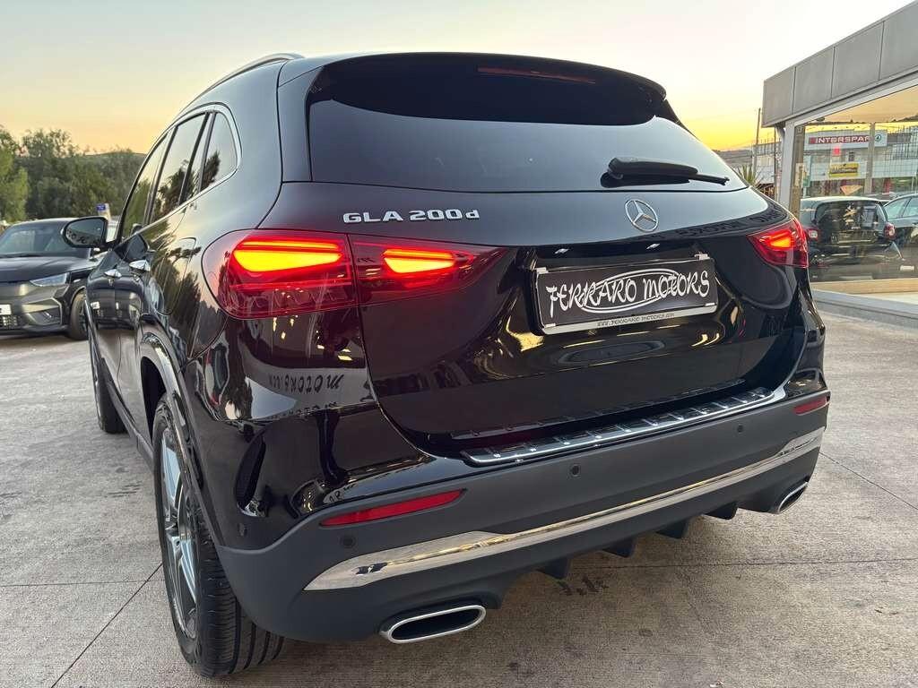 Mercedes GLA 200 d Automatic AMG Line Premium Plus 2024 / KM 13.000 IVA ESPOSTA Tua a solo 399 Euro al mese