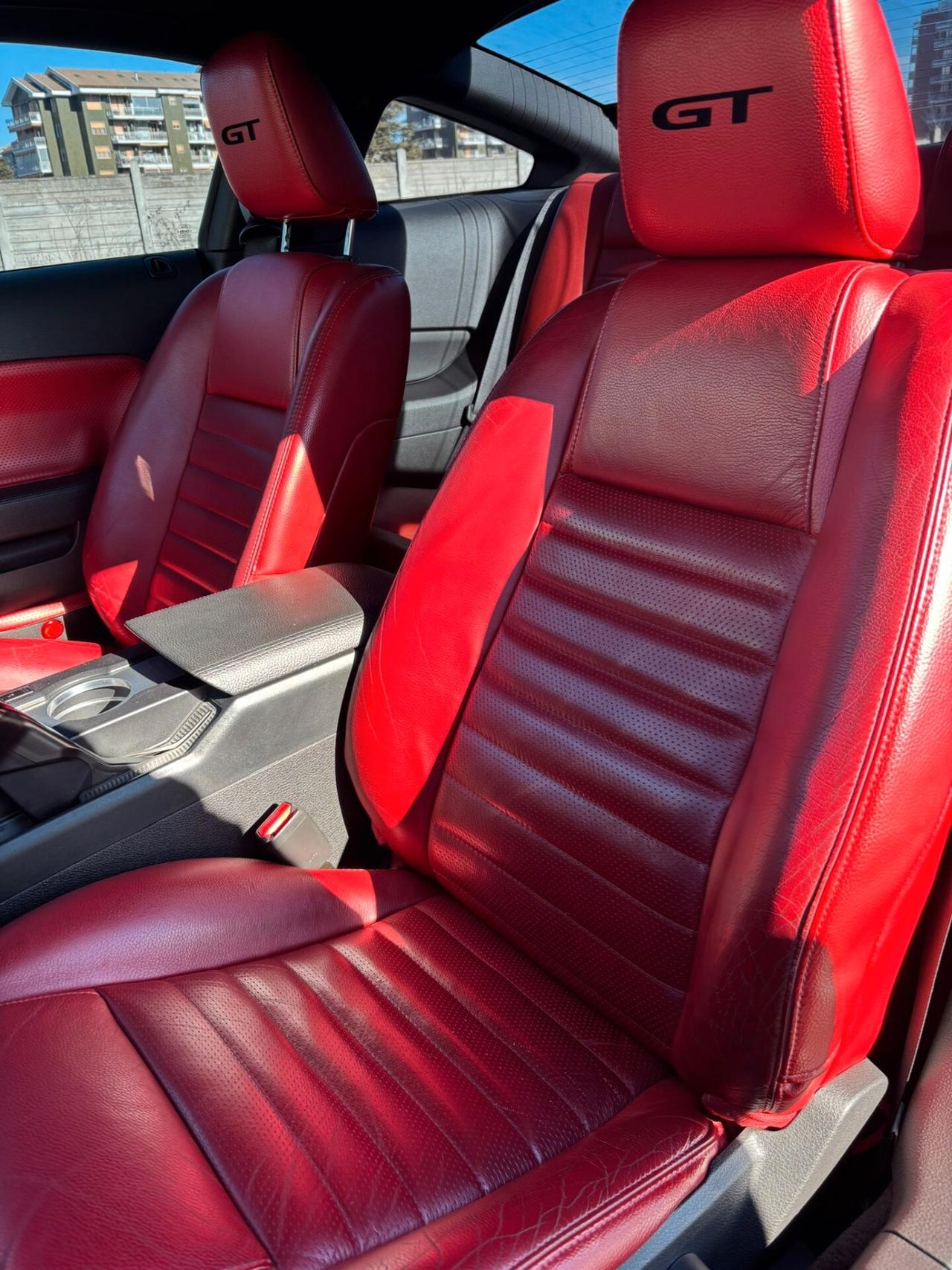 Ford Mustang PREMIUM 2008