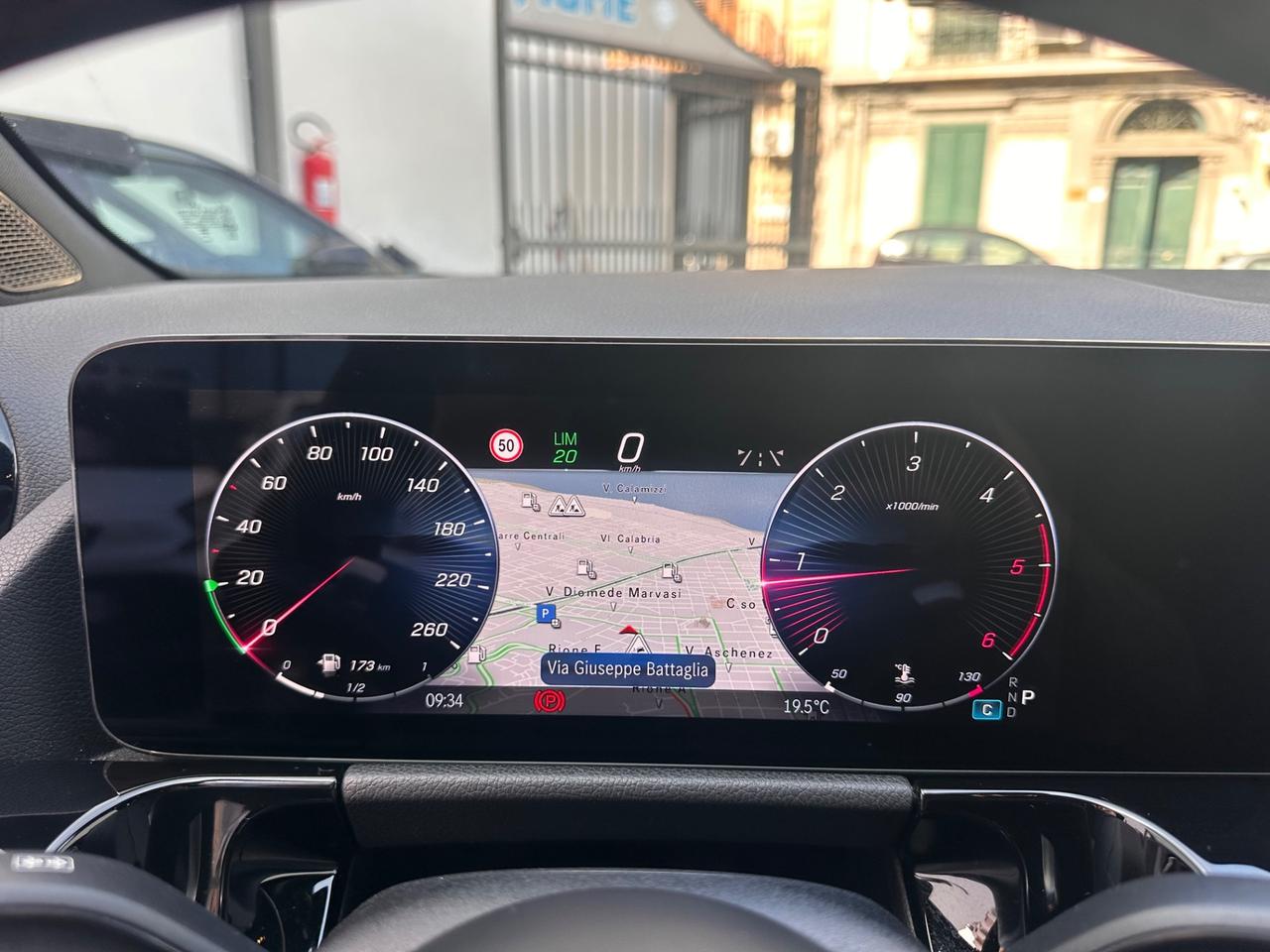 Mercedes-benz GLA 200 180 d Automatic AMG Line Premium