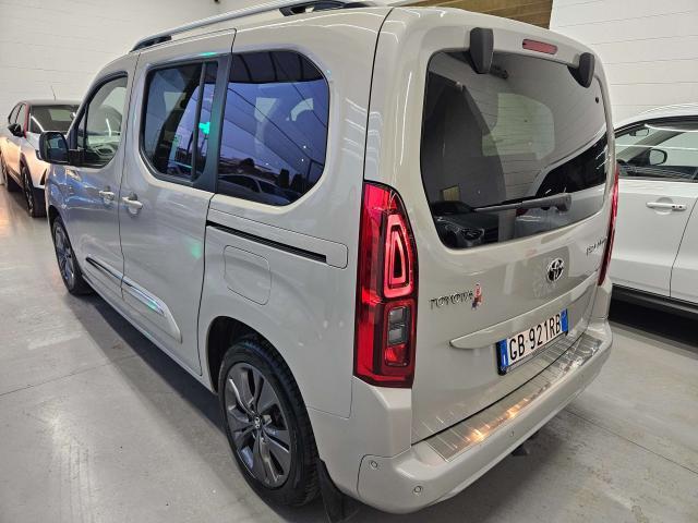 Toyota Proace City Verso 1.5d AUTO - NAVI - GANCIO TRAINO