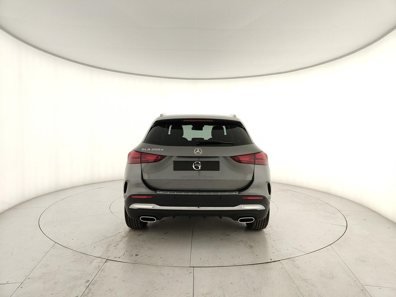 Mercedes-Benz GLA 200 d