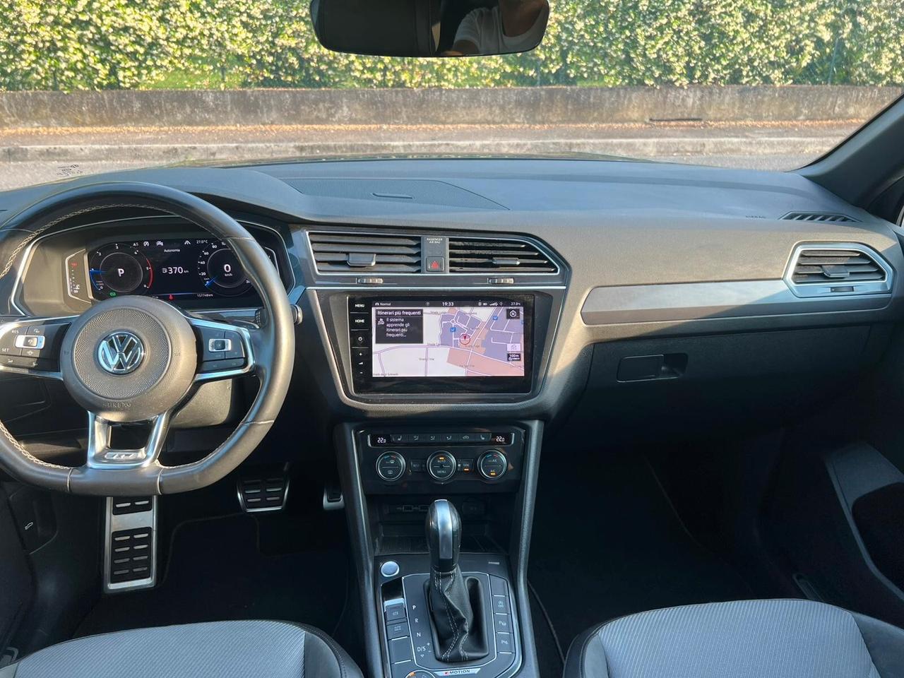 Volkswagen Tiguan 2.0 TDI SCR DSG 4MOTION Sport BMT