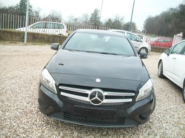 Mercedes-benz A 180 Premium CC 1595 KW 90 HP 122 KM 97650 TALIANDATI GARANZIA UN ANNO BENZINA EURO 06 NERA