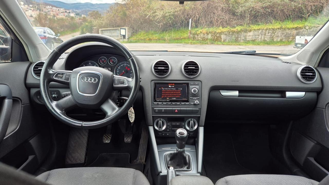 Audi A3 SPB 2.0 TDI AMBITION -2012 -MOLTO BELLA
