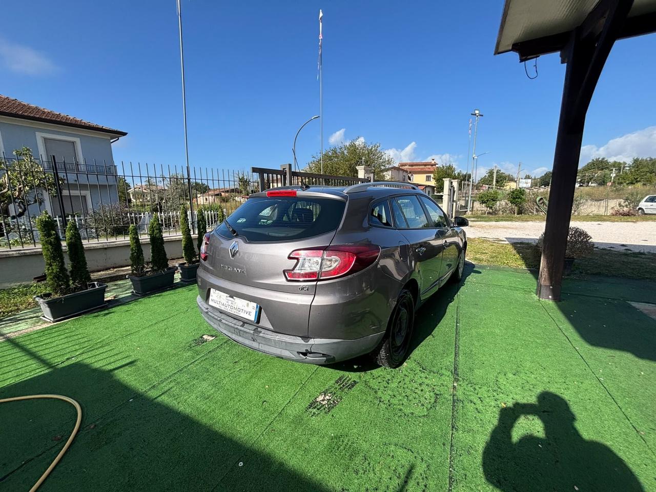 RENAULT MEGANE
