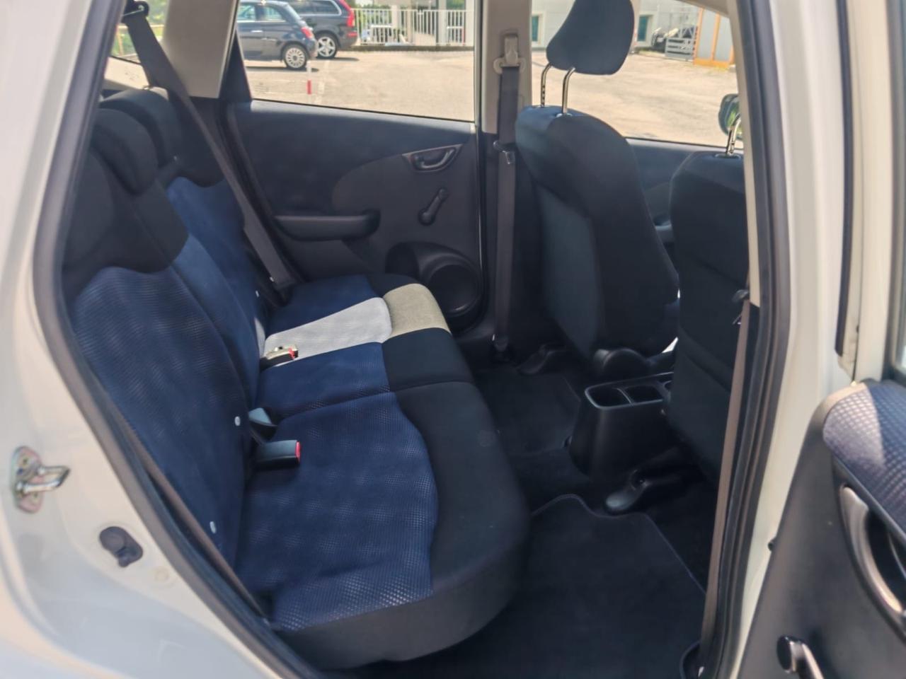 Honda Jazz 1.2 benz 90cv E6