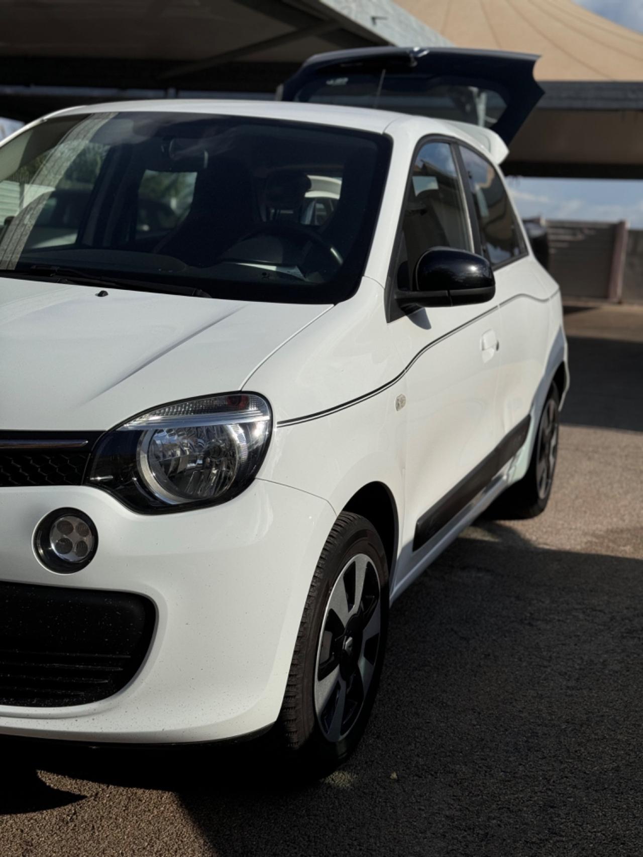 Renault Twingo SCe EDC Lovely2