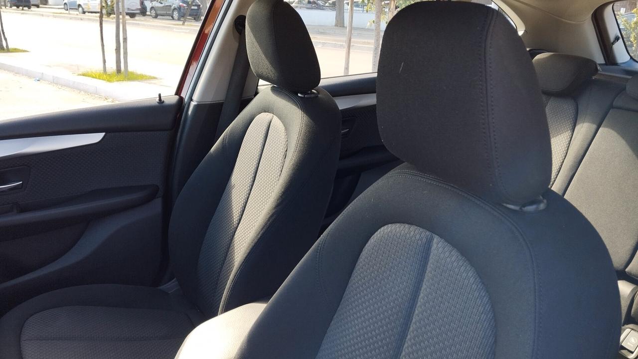 BMW 218D 2.0-NAVI-GARANZIA FULL
