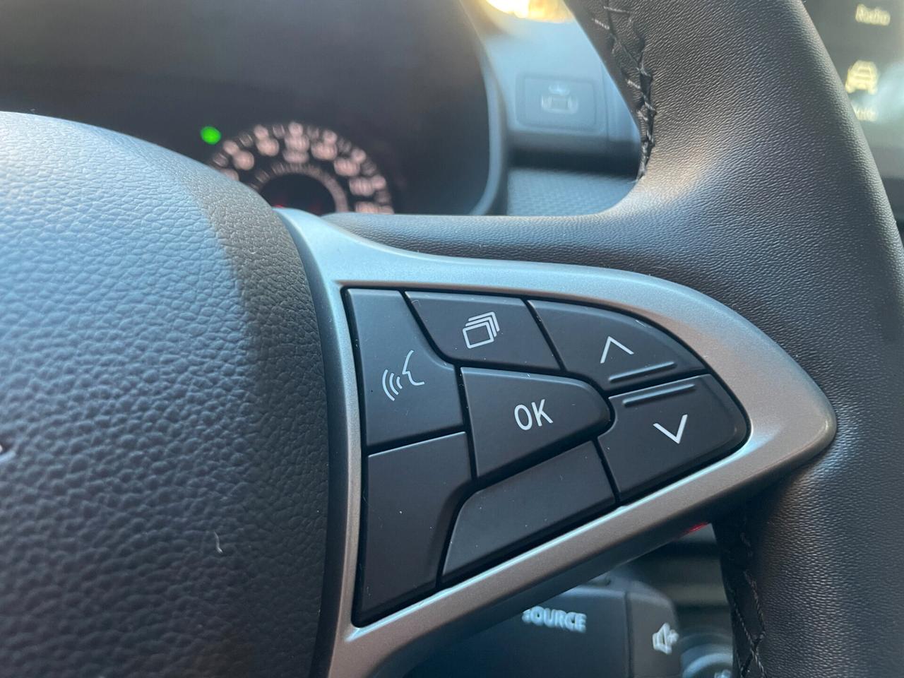 Dacia Sandero UNICO PROPRIETARIO - NEOPATENTATI