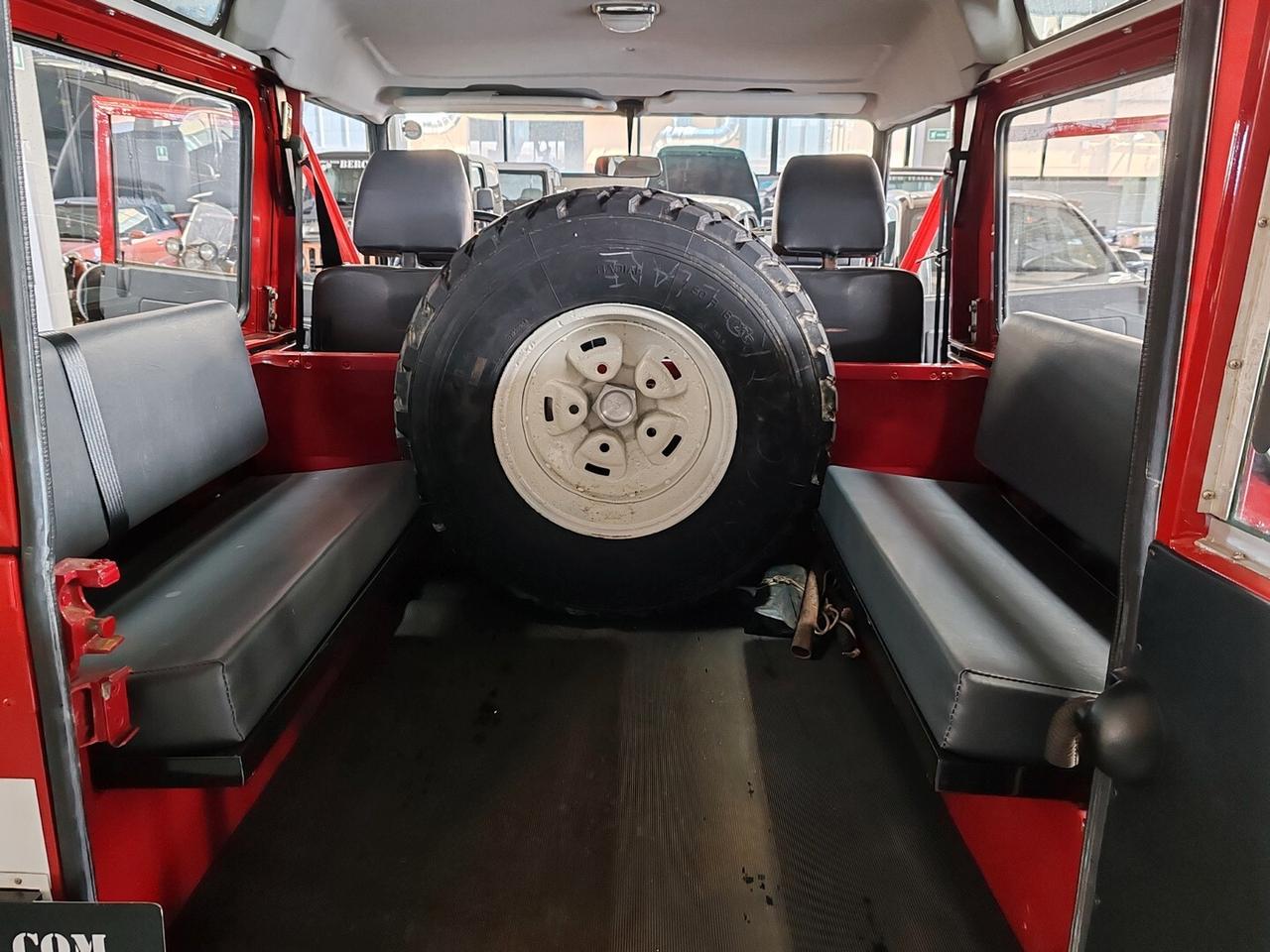 Land Rover Defender 90 turbodiesel Station Wagon County