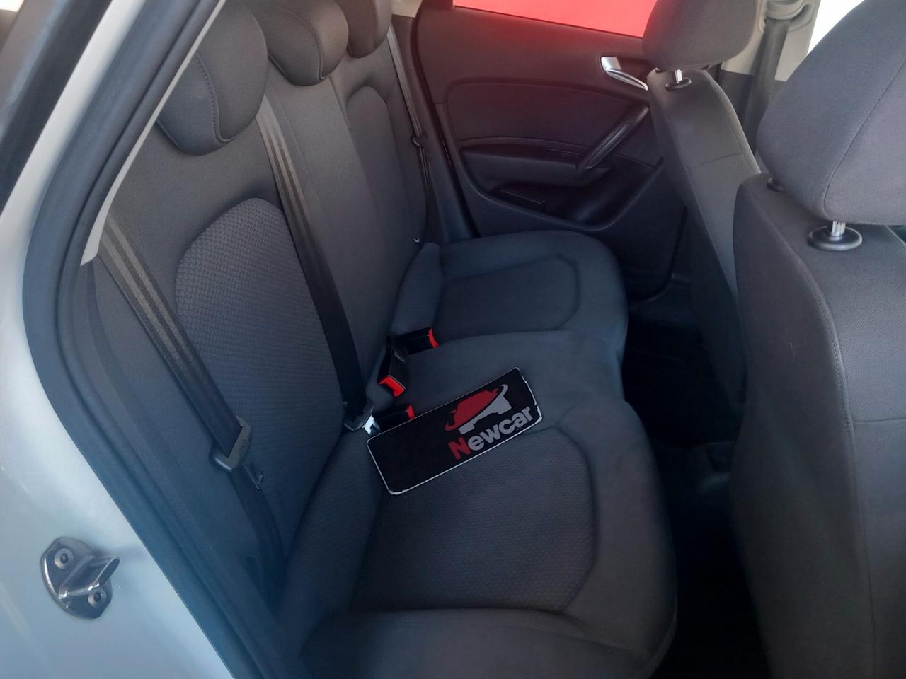 Audi A1 SPB 1.4 TDI S tronic F 1 CERCHIO 17 DISTRIBUZIONE NUOVA GARANZIA