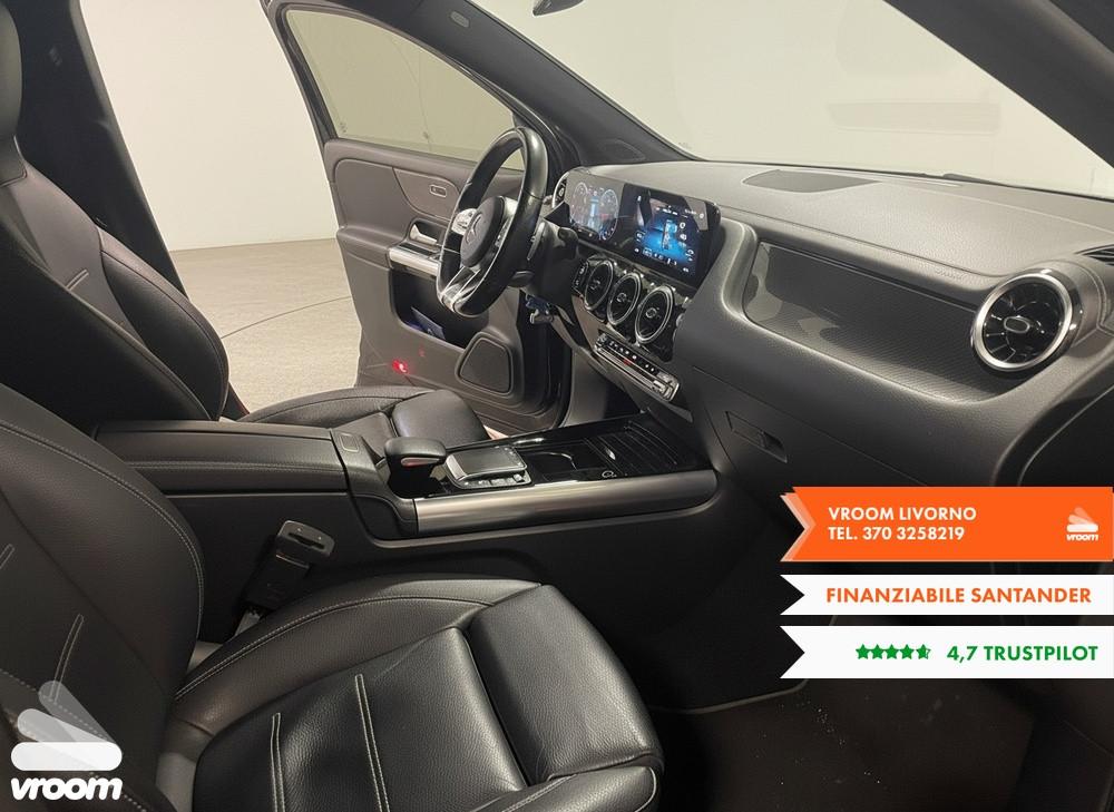 MERCEDES GLA (H247) GLA 200 d Automati...