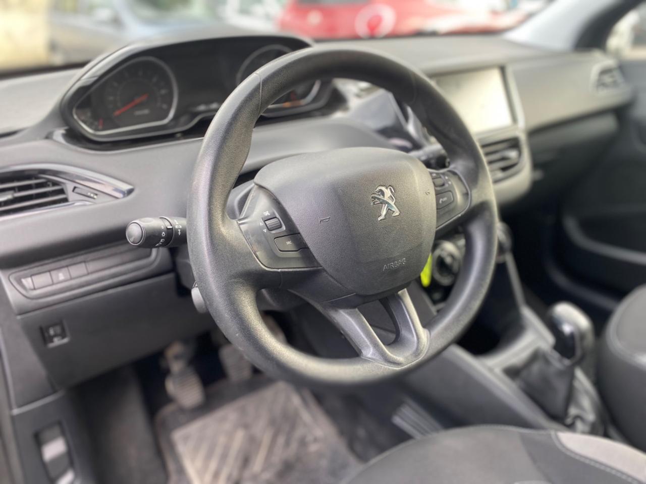 Peugeot 208 1.2 VTi 82 CV 5 porte Allure