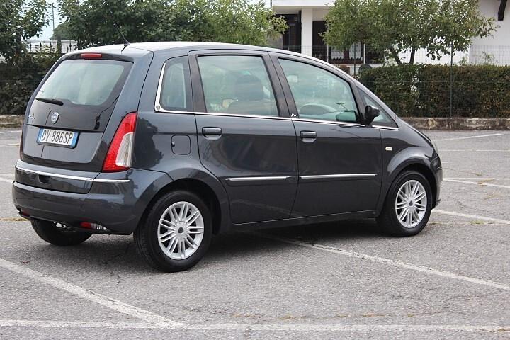 Lancia MUSA 1.3 Multijet 16V 90 CV Oro Plus 95.000KM ESTETICA DA VETRINA CLIMATIZZATA