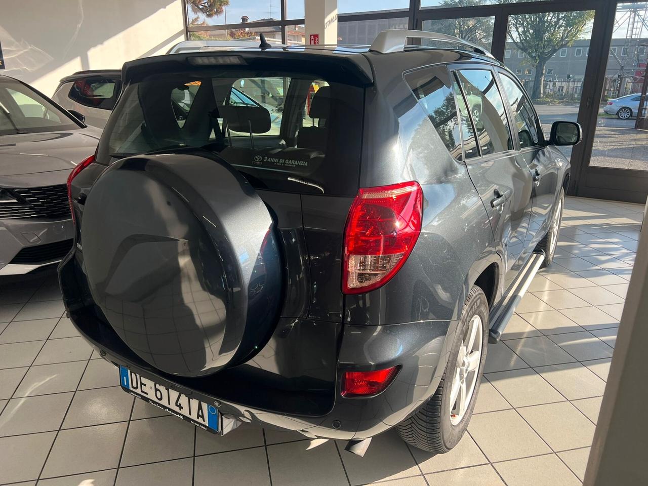 Toyota RAV 4 RAV4 2.2 D-4D 177 CV Luxury