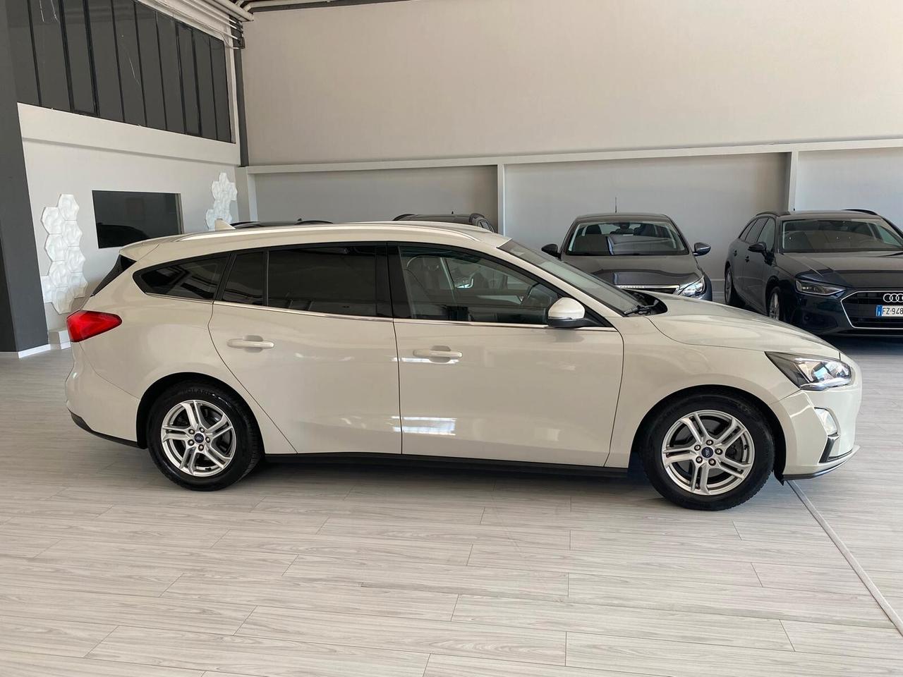 FORD FOCUS 1.5 ECOBLUE BUSINESS 120CV - FULL LED, NEOPATENTATI