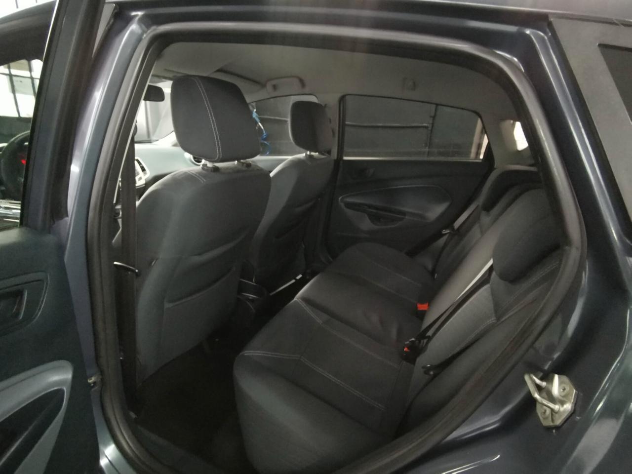 Ford Fiesta 1.4 5p GPL Titanium EURO 5 GARANZIA 12 MESI