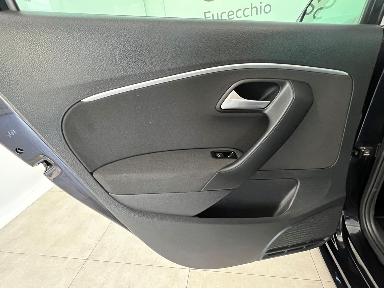 VOLKSWAGEN Polo V 2014 Polo 5p 1.4 tdi bm Highline 90cv dsg