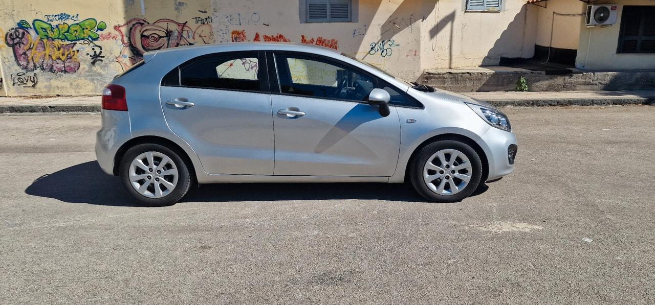 Kia Rio 1.2 CVVT 5p. GPL EX PLUS