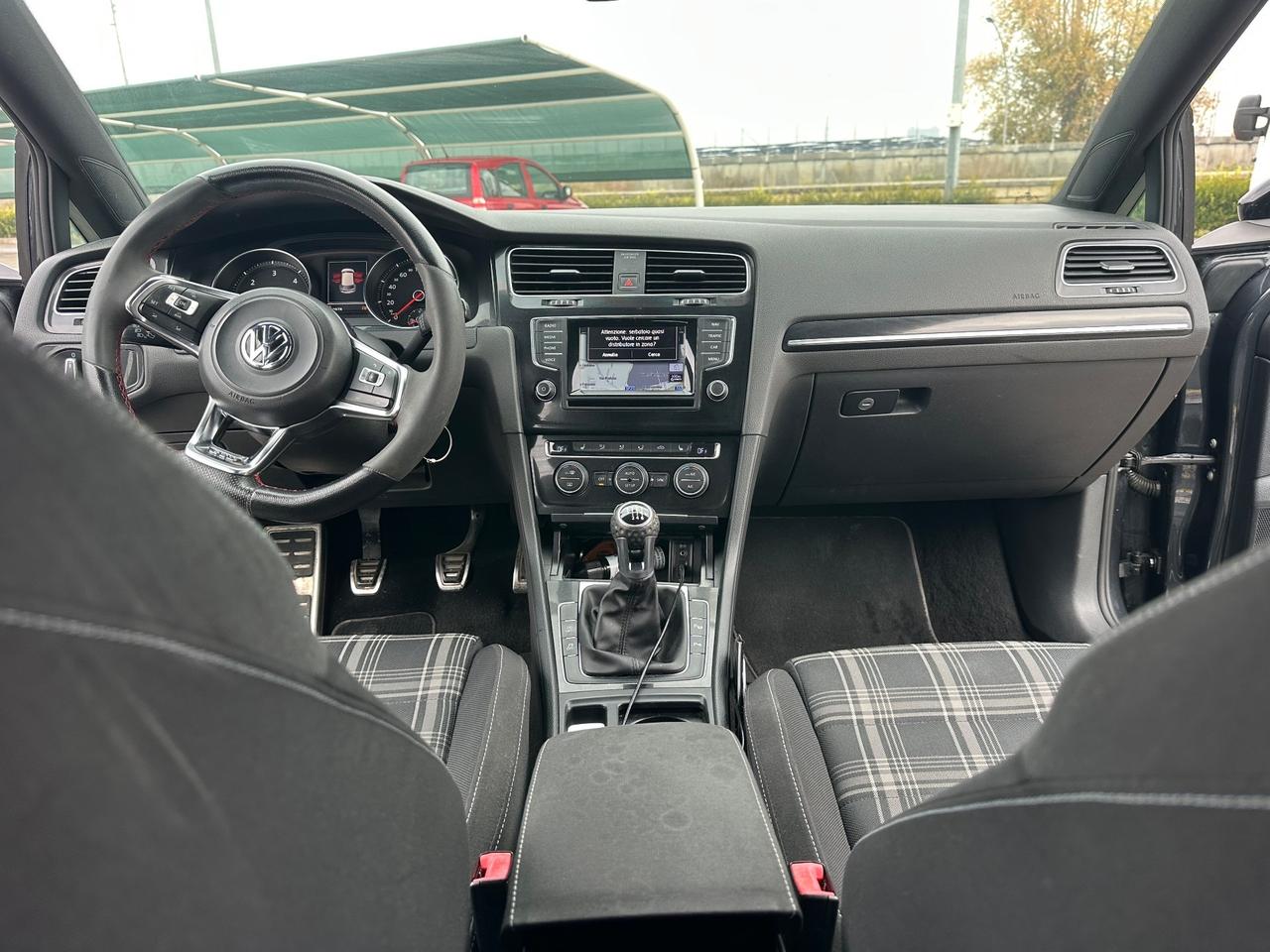 Volkswagen Golf Business GTD 2.0 TDI 5p. 4 Free BlueMotion Tech.