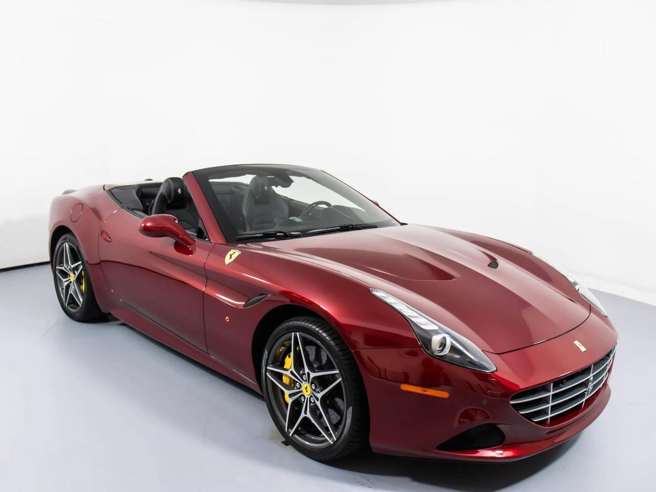 Ferrari California LEASING FULL INCLUSIVE - NOLEGGIO LUNGO TERMINE
