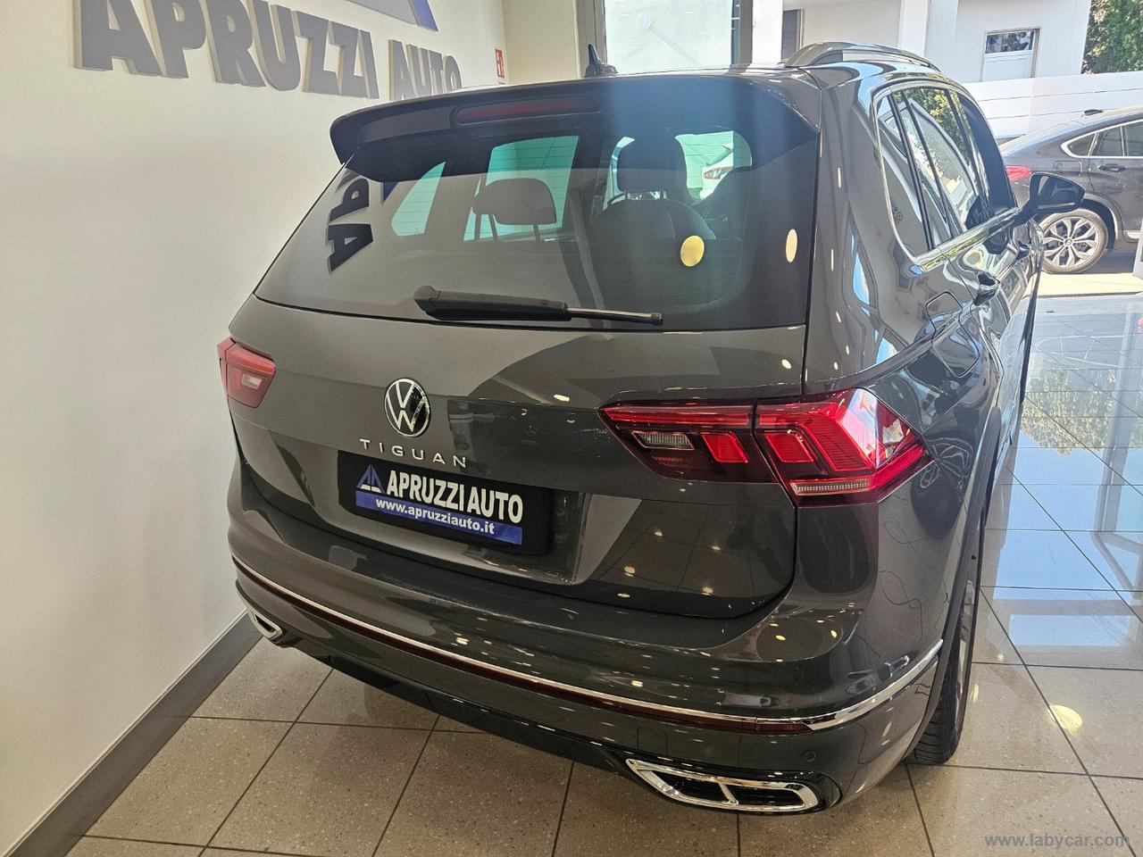 VOLKSWAGEN Tiguan 2.0 TDI 150CV SCR DSG R-Line