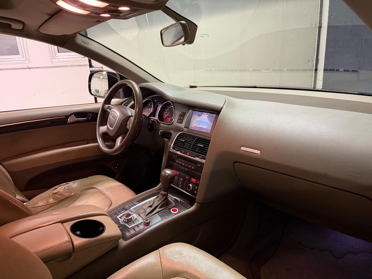 Audi Q7 3.0 V6 TDI 233CV quattro tiptronic