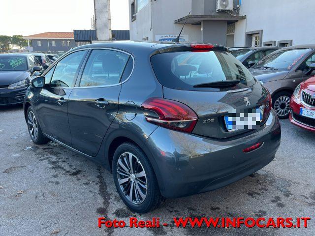 PEUGEOT 208 VTi PureTech 82 5 porte Allure NEOPATENTATI