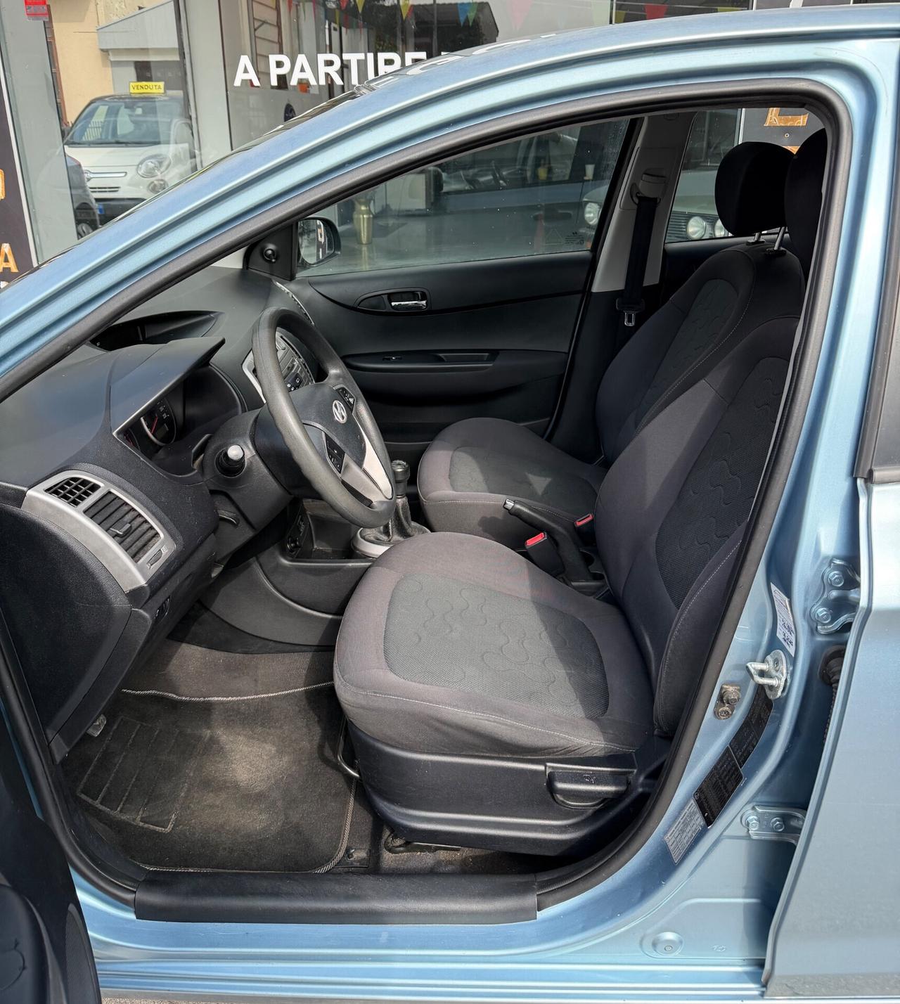 Hyundai i20 1.4 5p. - Neopatentati-Garanzia 12 mesi-Tagliandata