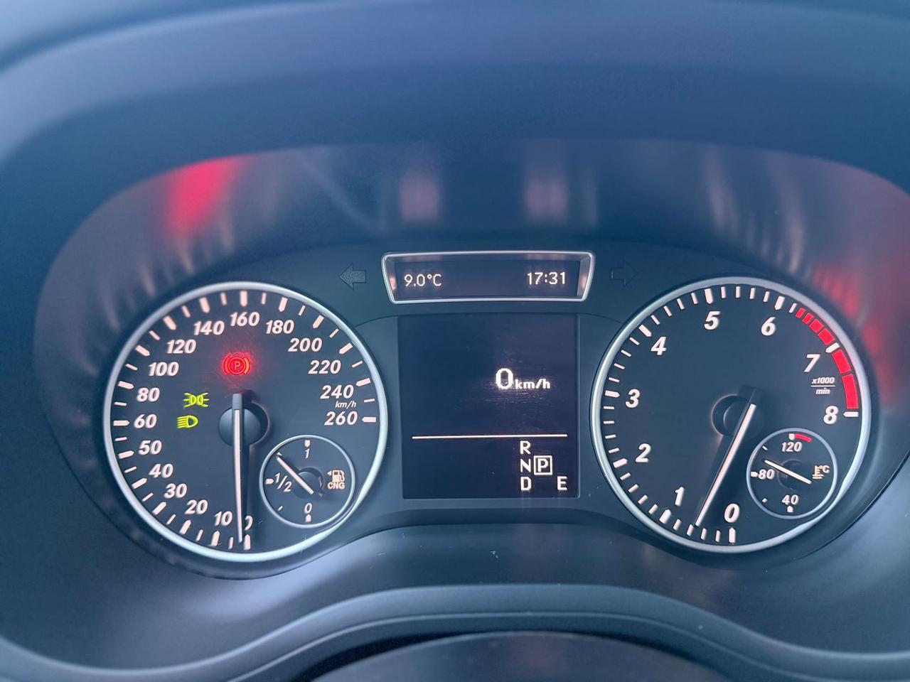 Mercedes-Benz B 200 Premium B 200 Natural Ga #9369