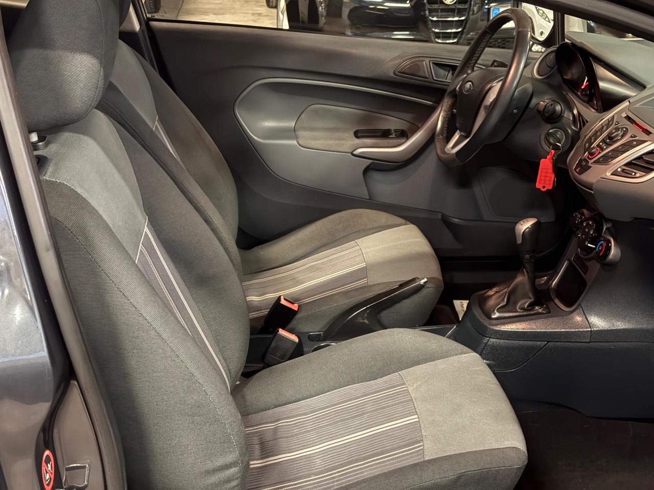 Ford Fiesta 1.2 82CV 3 porte Titanium UNICO PROPRIETARIO