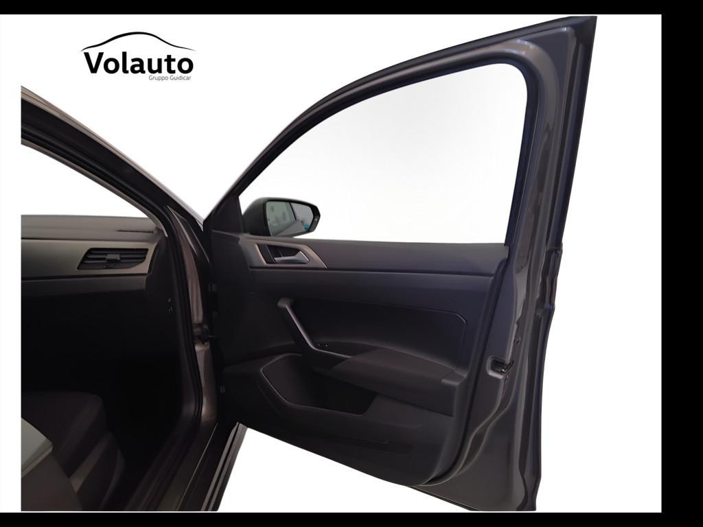 VOLKSWAGEN Polo VI 2017 - Polo 5p 1.0 tsi Sport 95cv