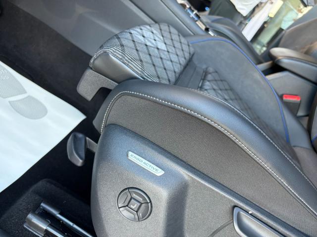 VOLKSWAGEN Tiguan 2.0 TDI 150 CV DSG R-Line Plus ''TOTAL BLACK''
