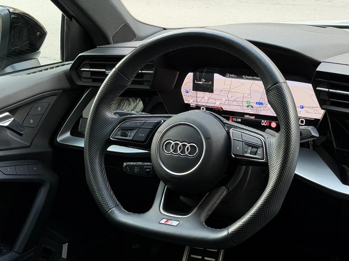 Audi A3 Sportback 40 TDI 200CV Quattro S-line edition Identity Black