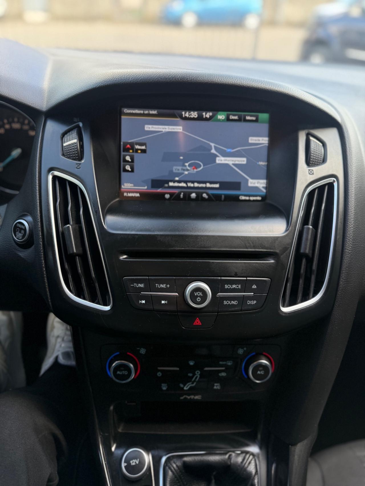 Ford Focus 1.5 TDCi TITANIUM NEOPAT. 2015 EURO 6