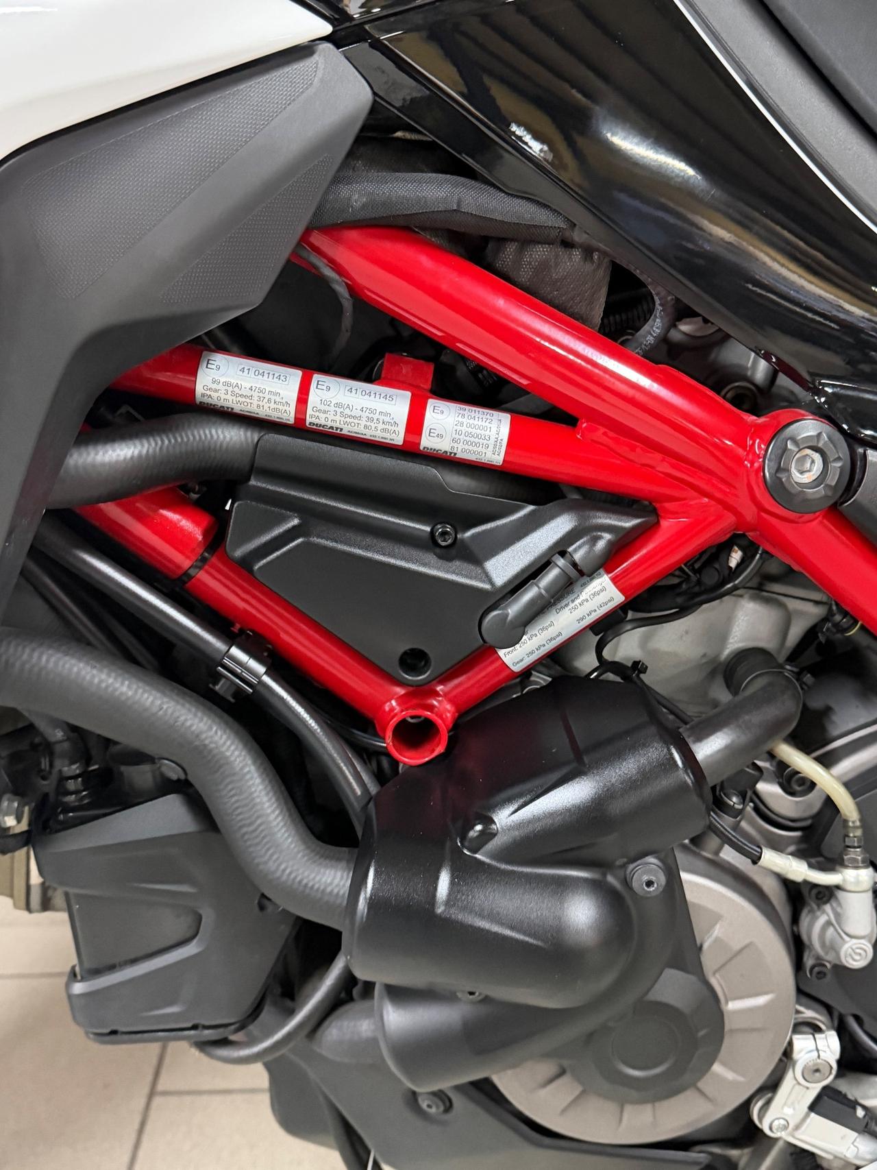 Ducati Multistrada 1260 Pikes Peak