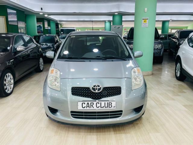 Toyota Yaris 1.3 5p. Sol Clima