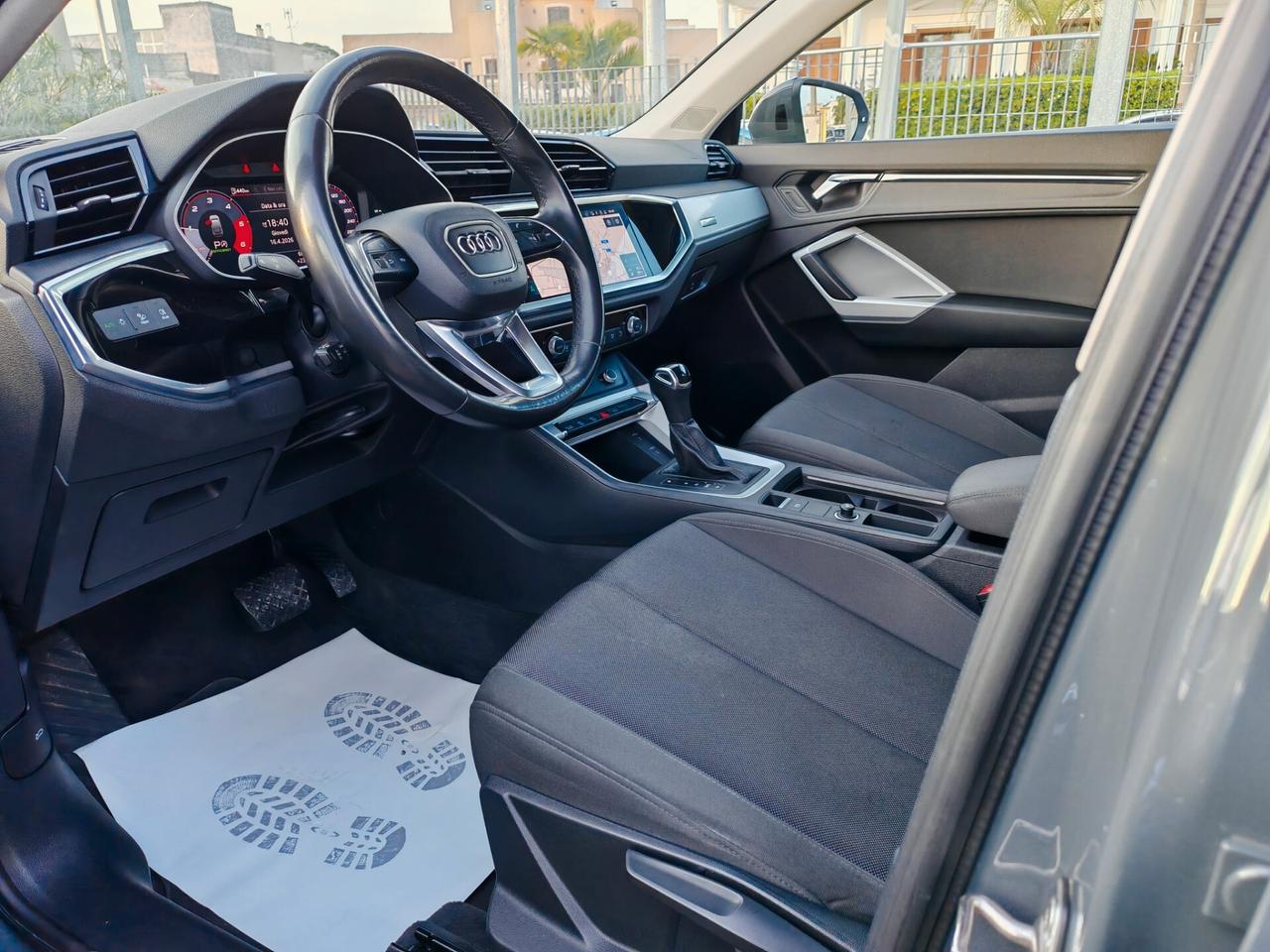 Audi Q3 SPB 35 2.0TDI 150Cv Full optional 2021